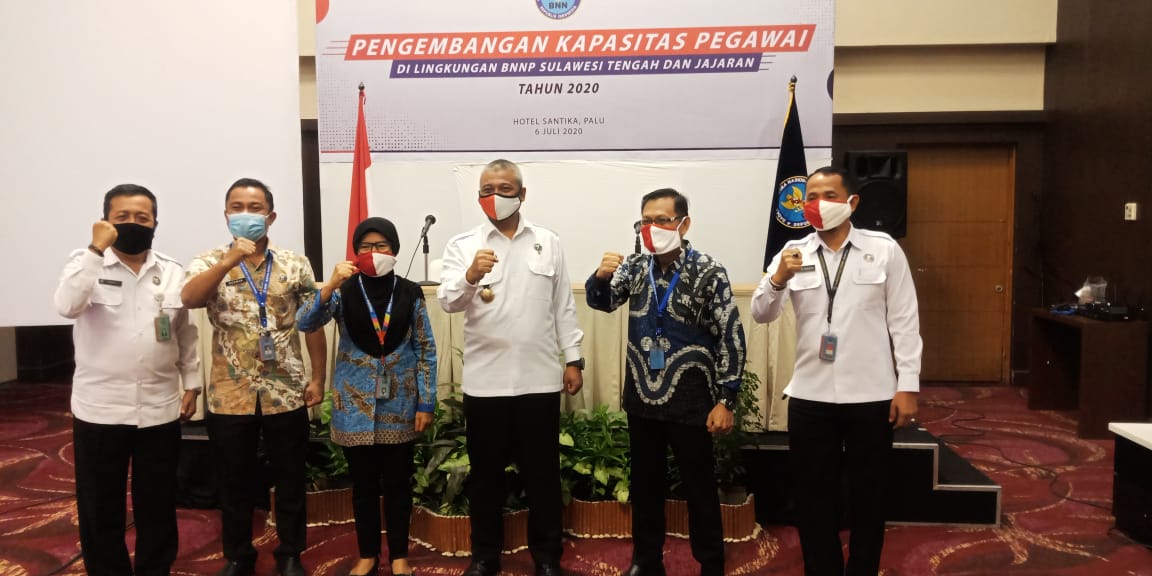 Mengikuti Kegiatan Pengembagan Kapasitas Pegawai Badan Narkotika Nasional