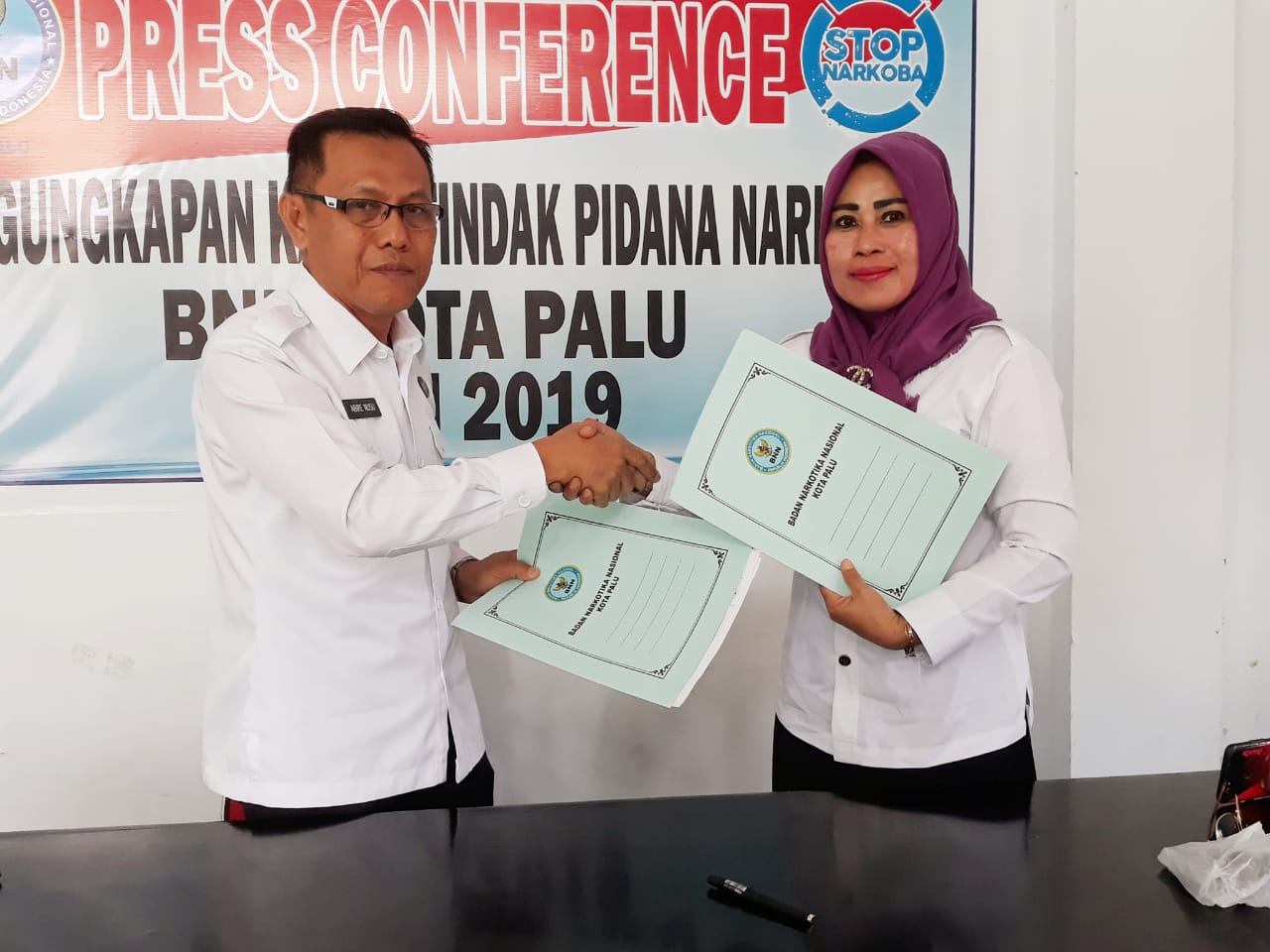 kegiatan penandatanganan perjanjian kerja sama dengan MTSN 3 Palu dan BNN Kota Palu