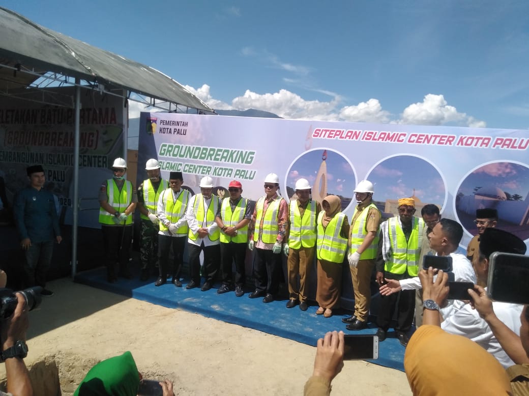 Kegiatan Menghadiri Undangan Peletakan Batu Pertama (Graoundbreaking) Pembangunan Islamic Centre Kota Palu