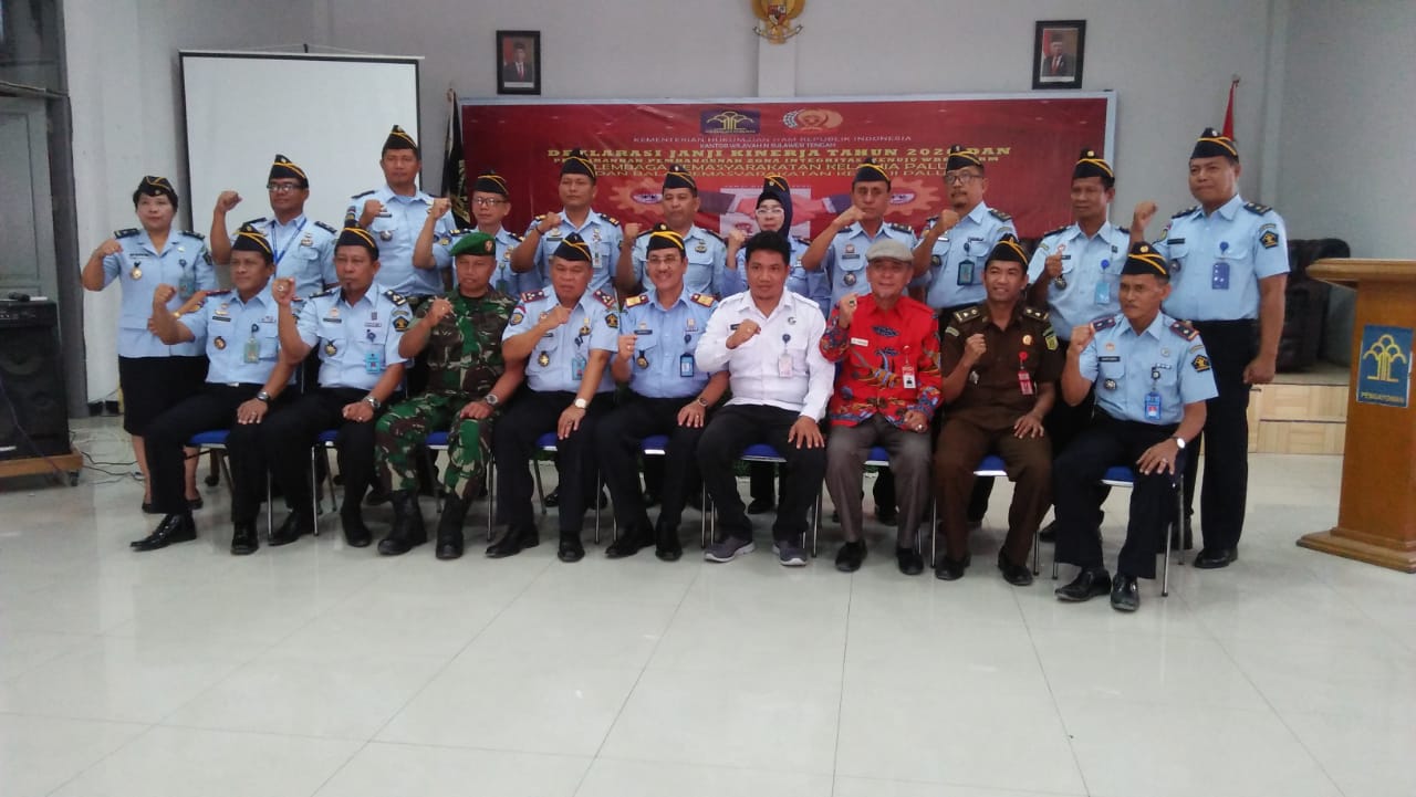 Kegiatan menghadiri undangan deklarasi janji kinerja tahun 2020 pada lembaga pemasyarakatan kelas II A Palu dan Balai pemasyarakatan Kelas IIA Palu.