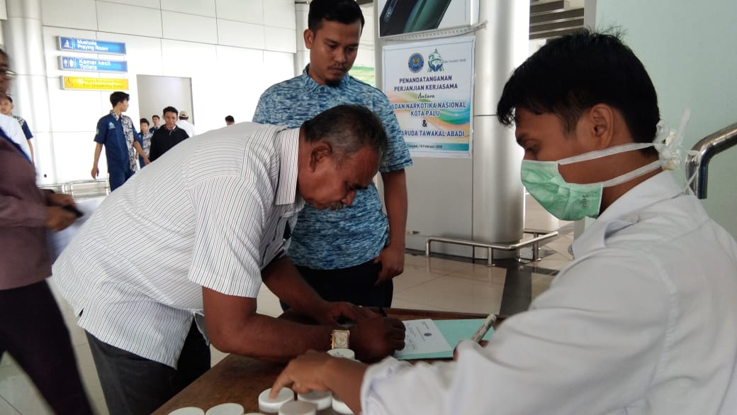 Kegiatan Tes Urine dan Penandatanganan Perjanjian Kerja Sama dengan PT Garuda Tawakal Abadi