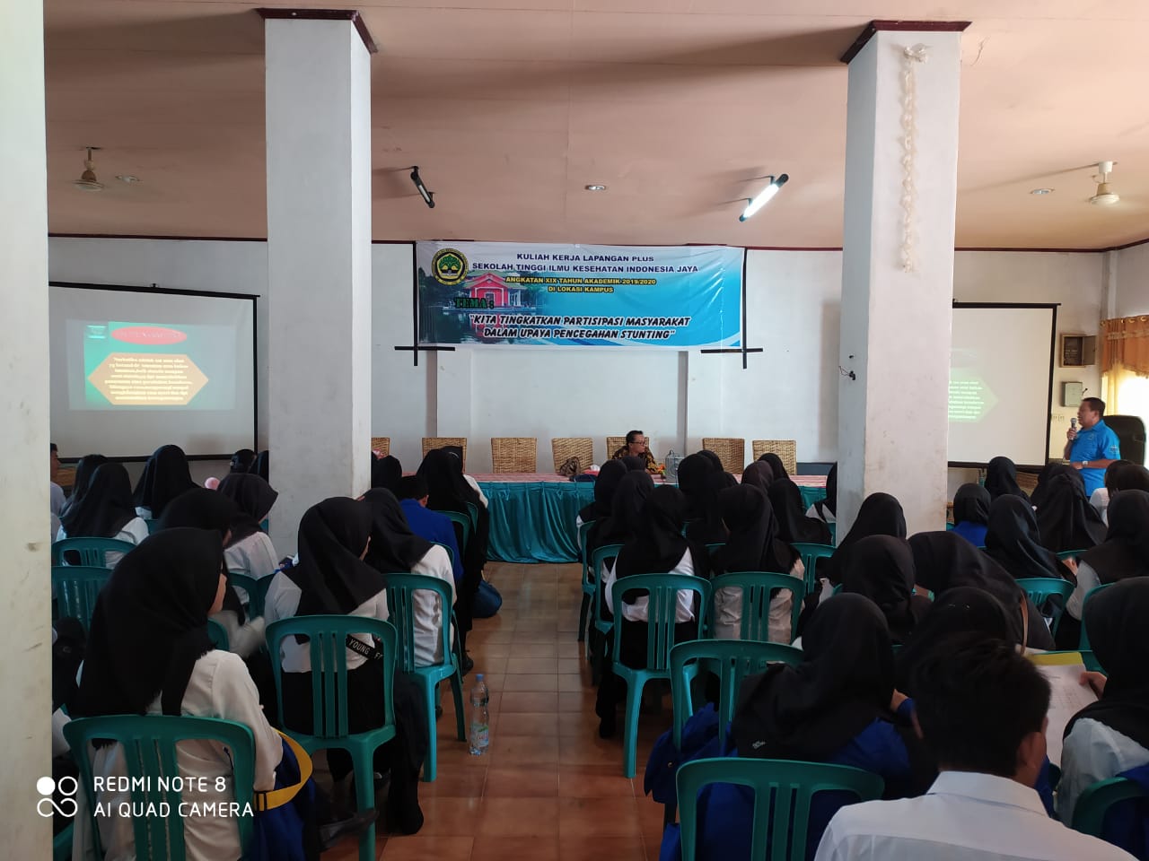 Kegiatan Sosialisasi Kepada Mahasiswa Pembekalan Kuliahh Kerja Lapangan Plus di Sekolah Tinggi Ilmu Kesehatan