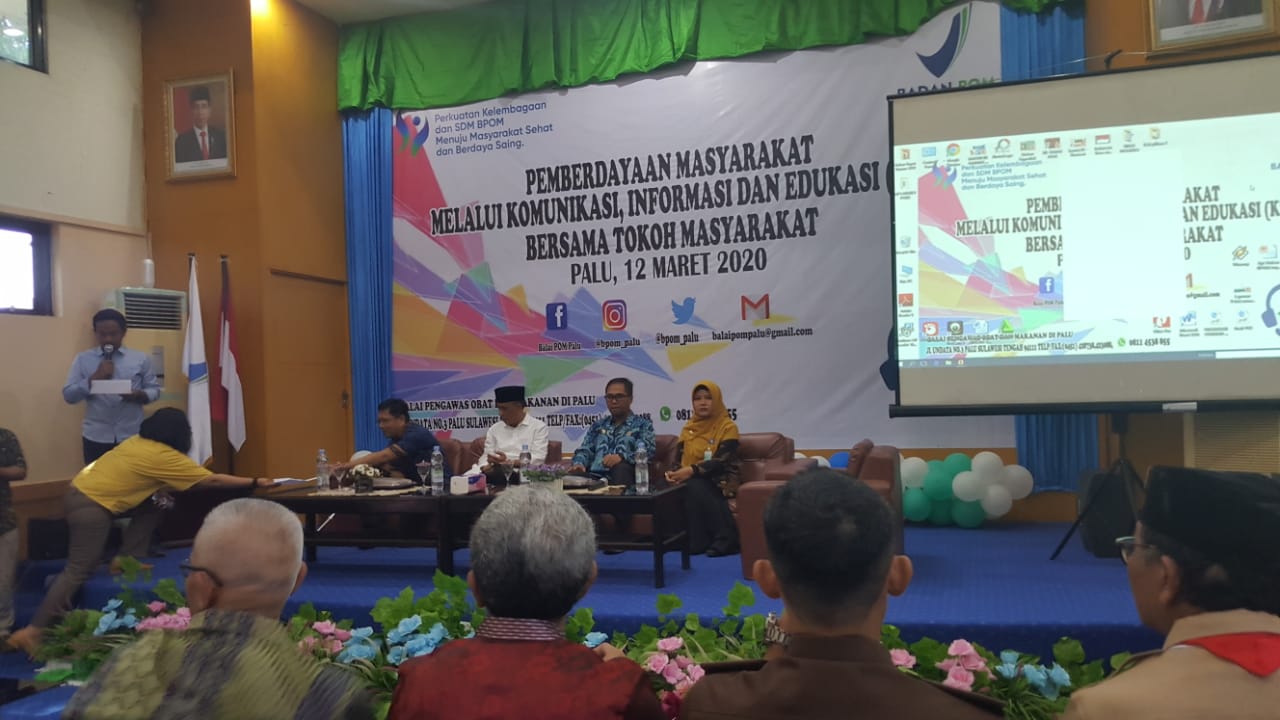 Kegiatan Menghadiri Undangan Pemberdayaaan Masyarakat melalui KIE Obat & Makanan dirangakai Penandatangan Komitmen Bersama Pembangunan Zona Integritas (ZI) menuju Wilayah Bebas Korupsi (WBK)