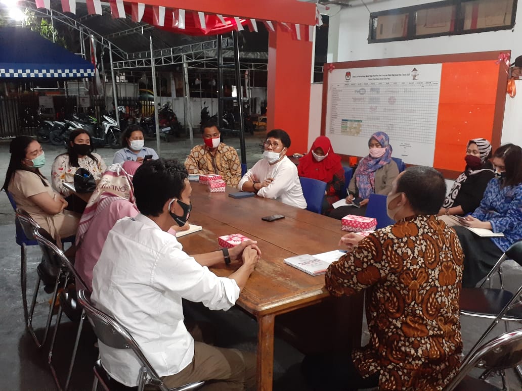 Kegiatan Rapat Persiapan Tes Urine Calon Walikota dan Wakil Walikota Palu